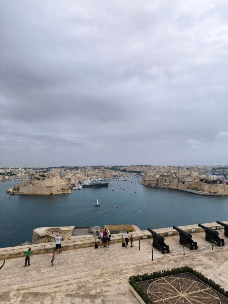 Vistas panorámicas desde Barraka, algo que ver en la Valeta, Malta