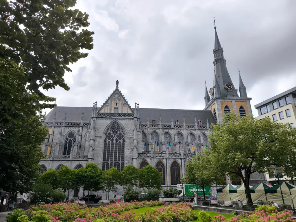 Catedral de San Pablo en Lieja, Bélgica, un imprescindible que ver en 1 día