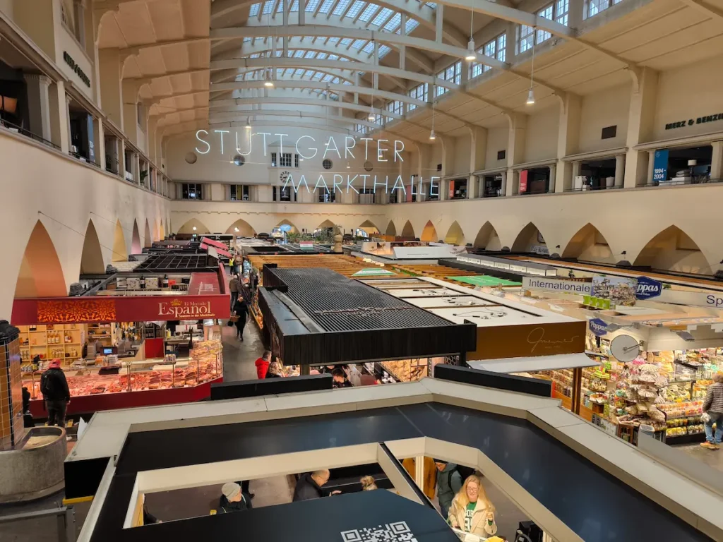 Markthalle de Stuttgart, el lugar ideal para ver la comida típica de la región alemana