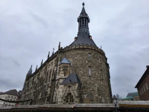 Lee más sobre el artículo Qué ver en Aquisgrán (Aachen) en 1 día: La ciudad favorita de Carlomagno