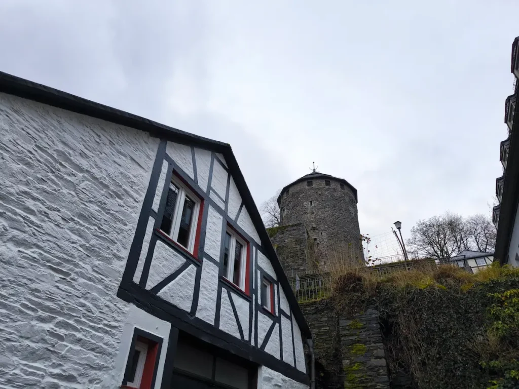 Castillo de Monschau, uno de los lugares que ver en 1 día en el pueblo alemán