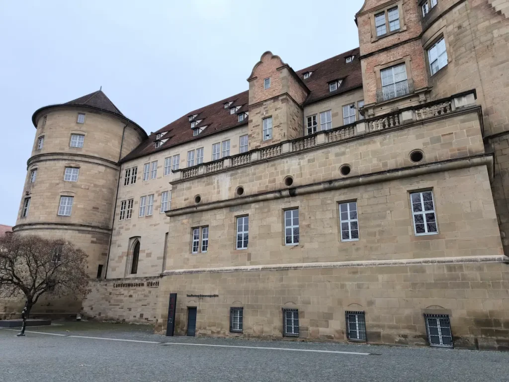 Castillo Viejo de Stuttgart en Alemania, una de las cosas que ver en 1 día en Stuttgart