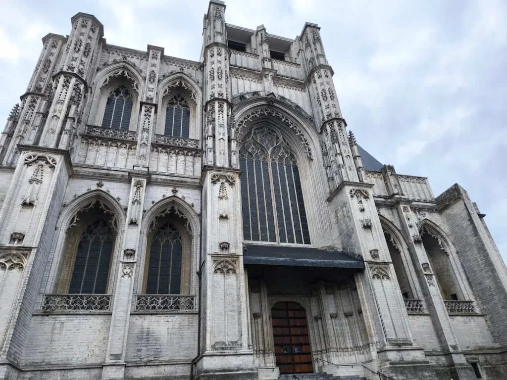 Iglesia de San Pedro en Lovaina, la famosa construcción inacabada de la ciudad belga