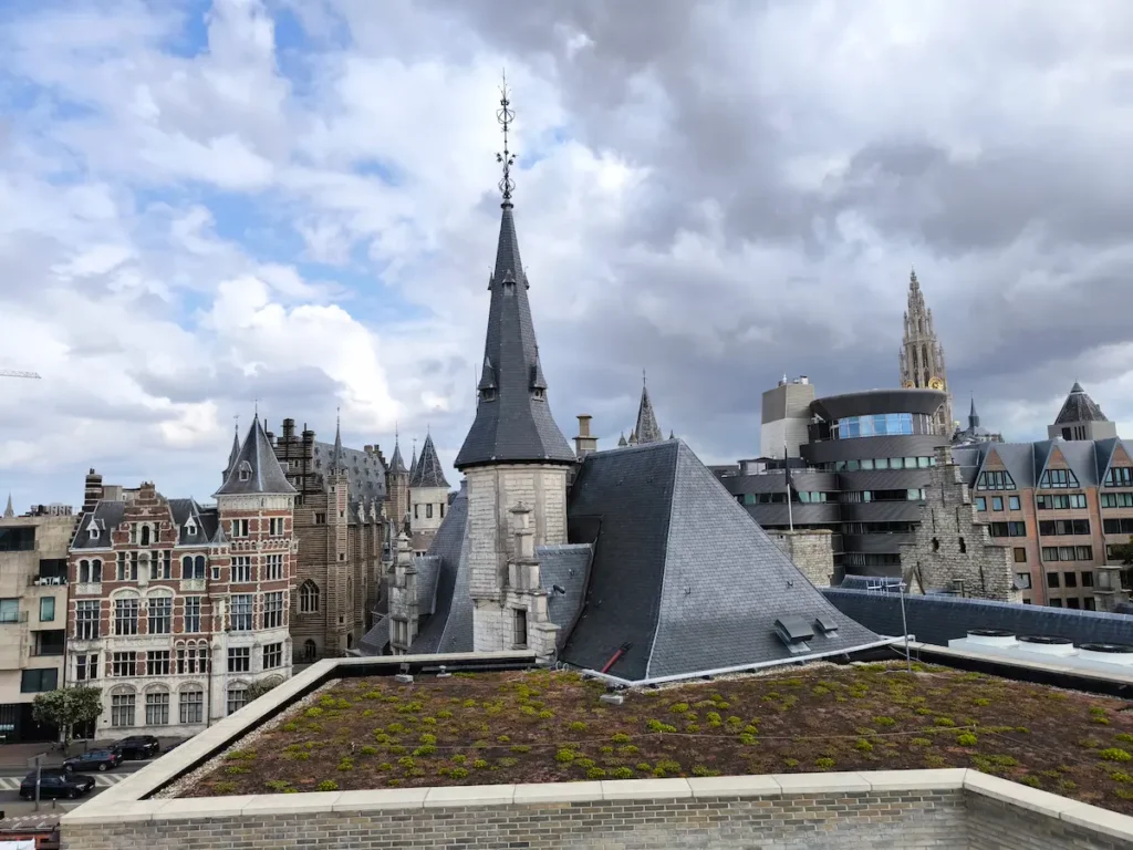 Mirador del Castillo Steen, en Amberes, Bélgica, un imprescindible que ver en un día