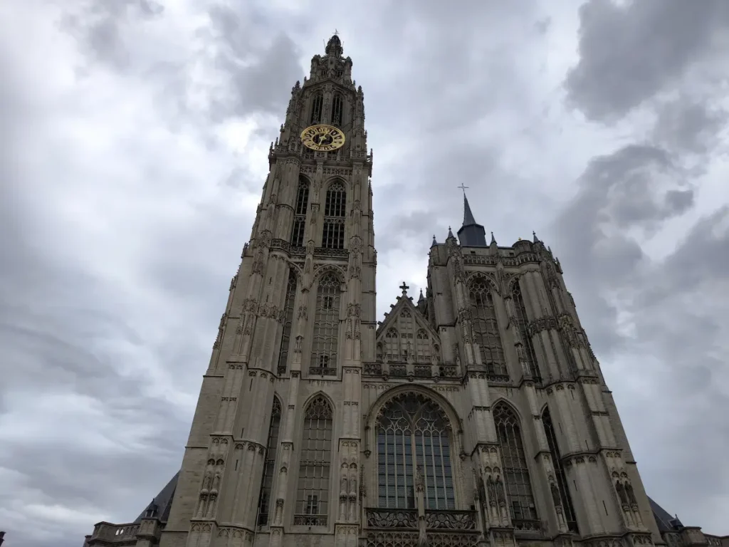 Catedral de Amberes, un imprescindible que ver en 1 día en la ciudad de Bélgica