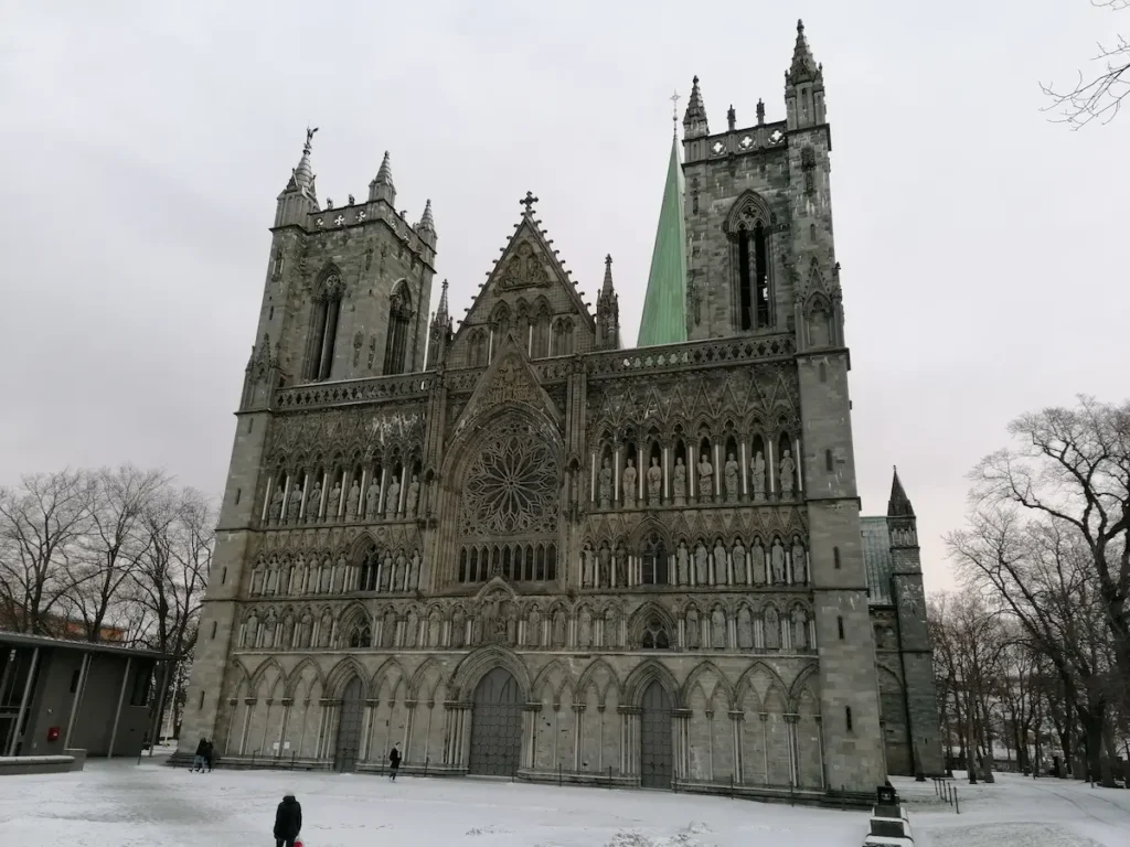 Catedral de Nidaros en Trondheim, Noruega