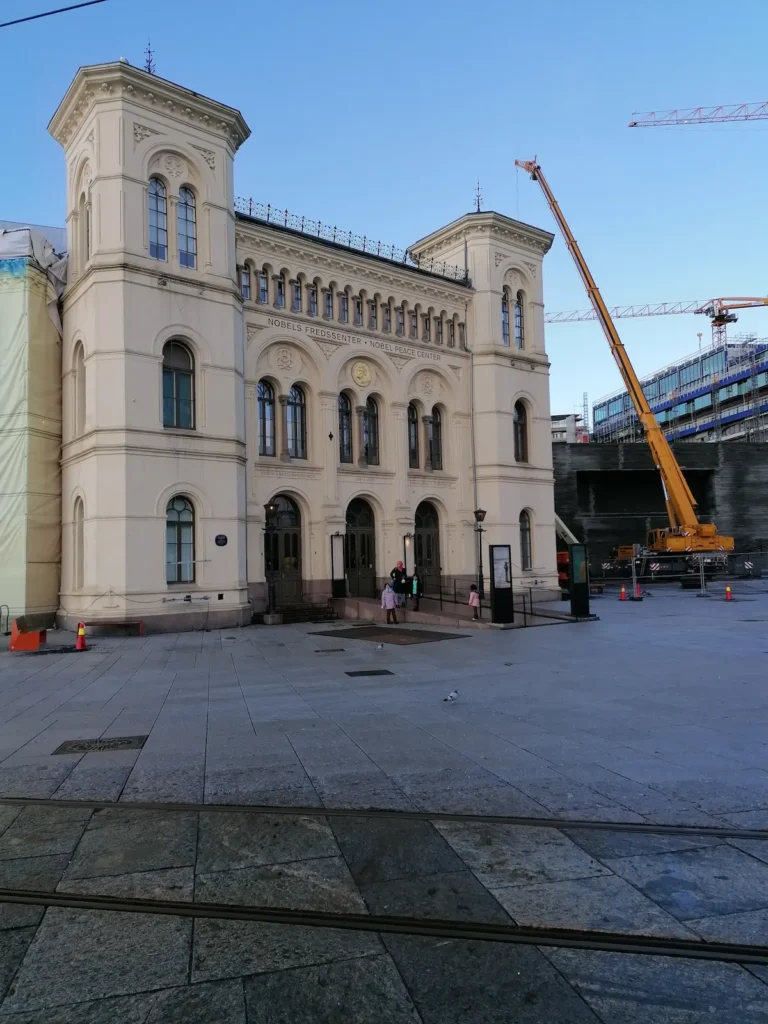Centro Nobel de la Paz en Oslo, imprescindible que ver en Noruega en 1 día
