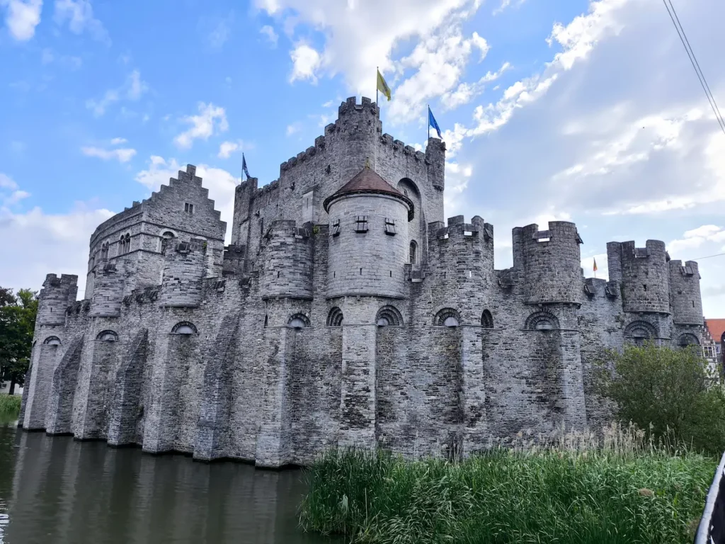 Castillo de los Condes de Flandes desde Rekelingestraat, la foto más bonita de Gante