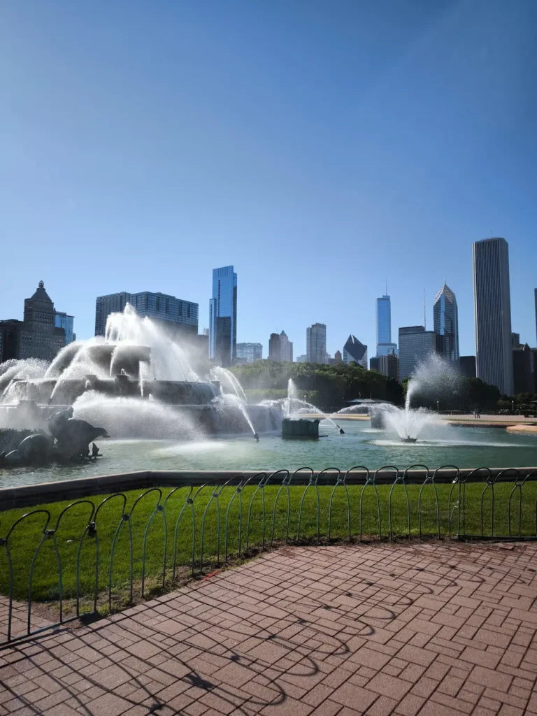 Fuente de Buckingham (Buckingham Fountain) en Grant Park, uno de los imprescindibles de Chicago para ver el skyline