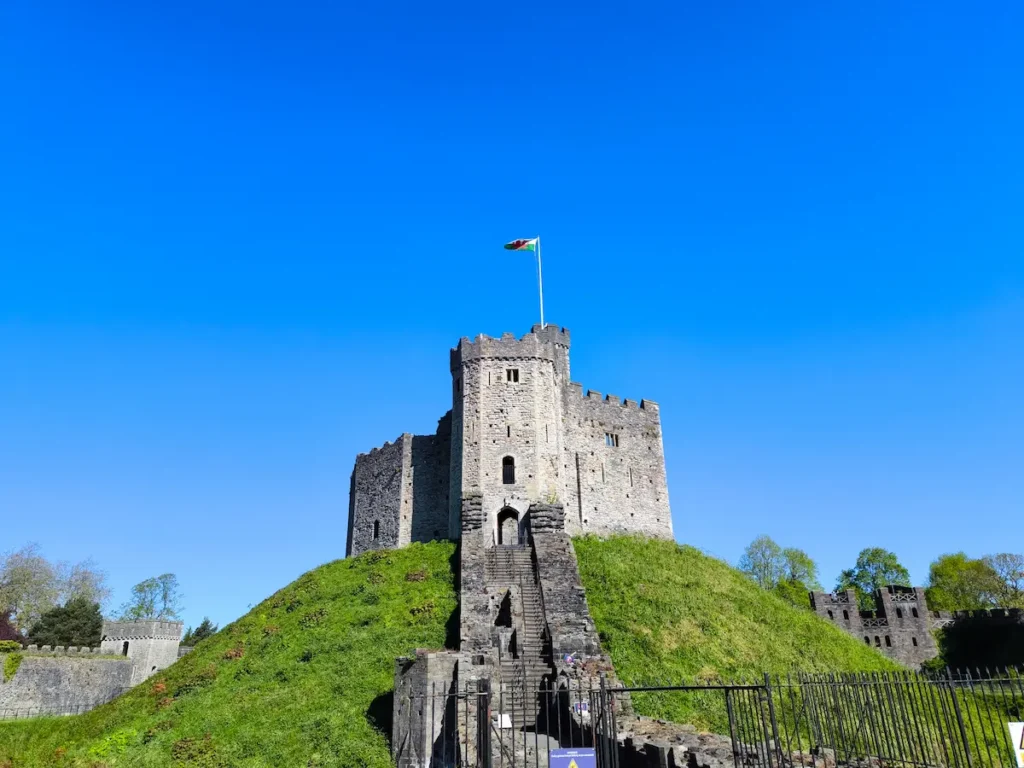 Castillo de Cardiff en Gales, el monumento más importante que ver en 1 día o 2 días en la capital