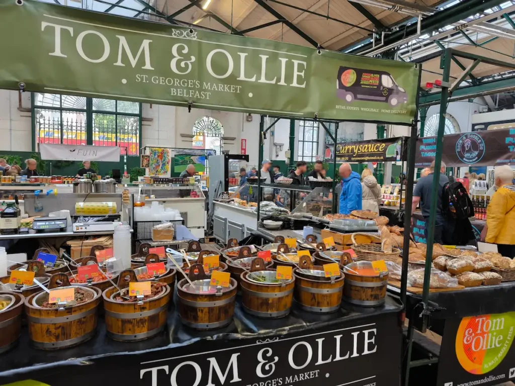 St George's Market en Belfast, un lugar imprescindible donde comer y beber en Irlanda del Norte